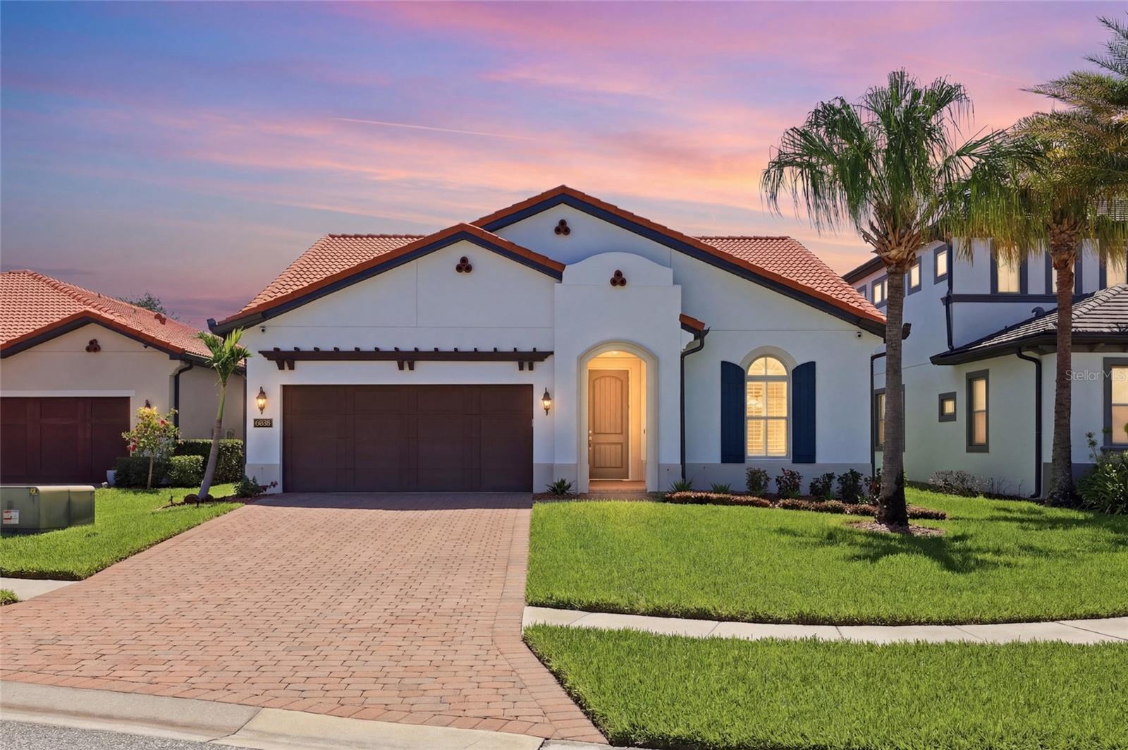 10692 Royal Cypress Way — photo