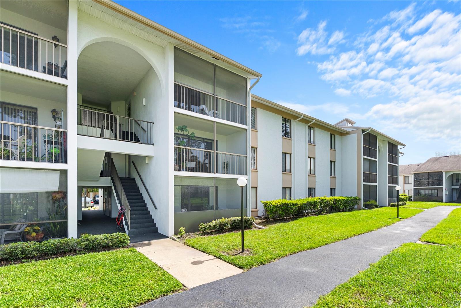 8217 Sun Spring Circle 72 — photo