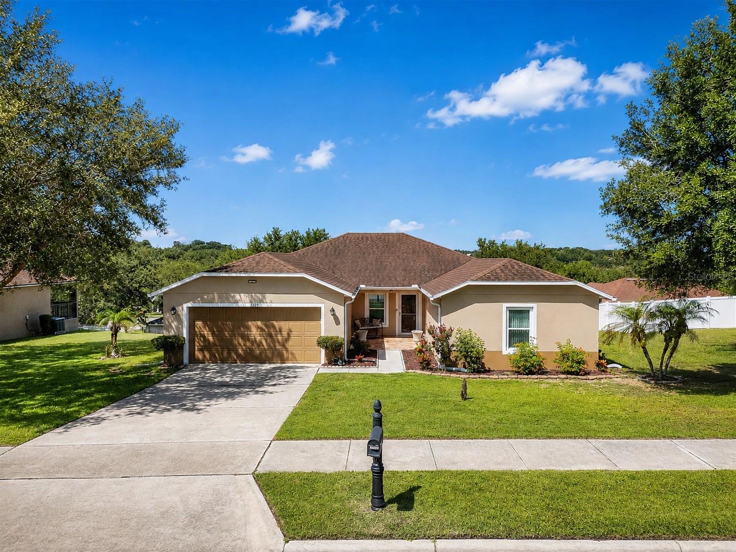 2388 Yellow Grass Court — photo