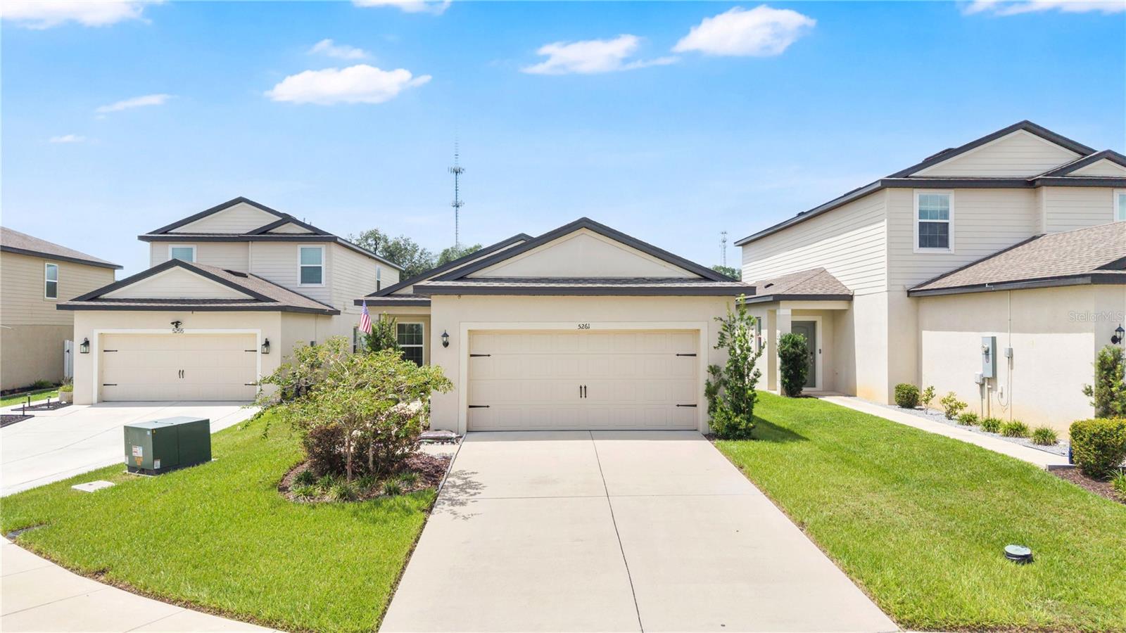 5261 Fez Court — photo
