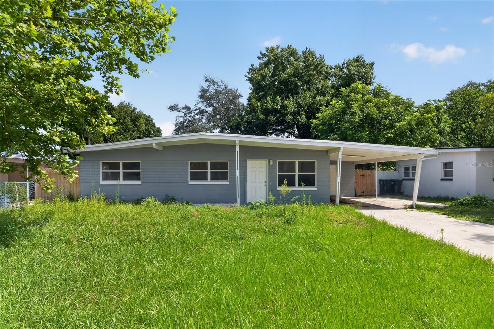 4001 Monarch Drive — photo