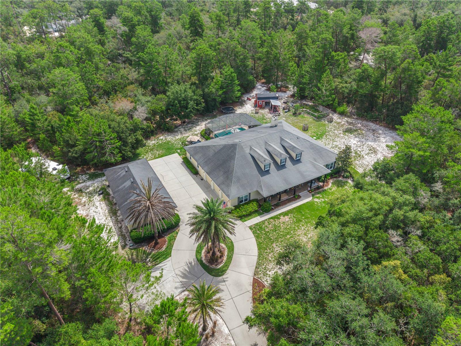 450 Valley Stream Drive — photo