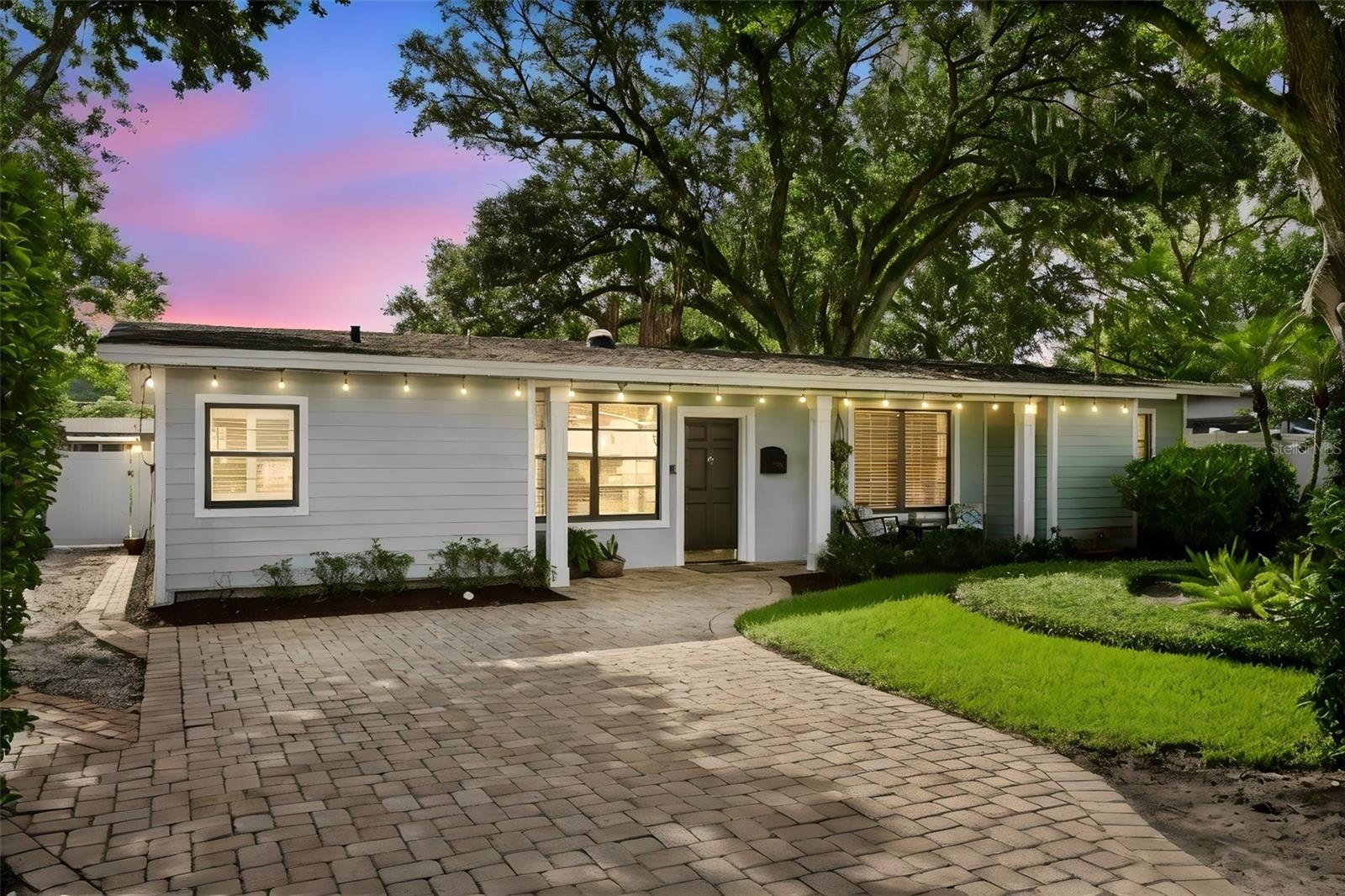 1562 Arbor Park Drive — photo