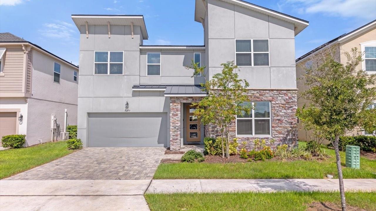 2089 Tropical Palms Circle — photo