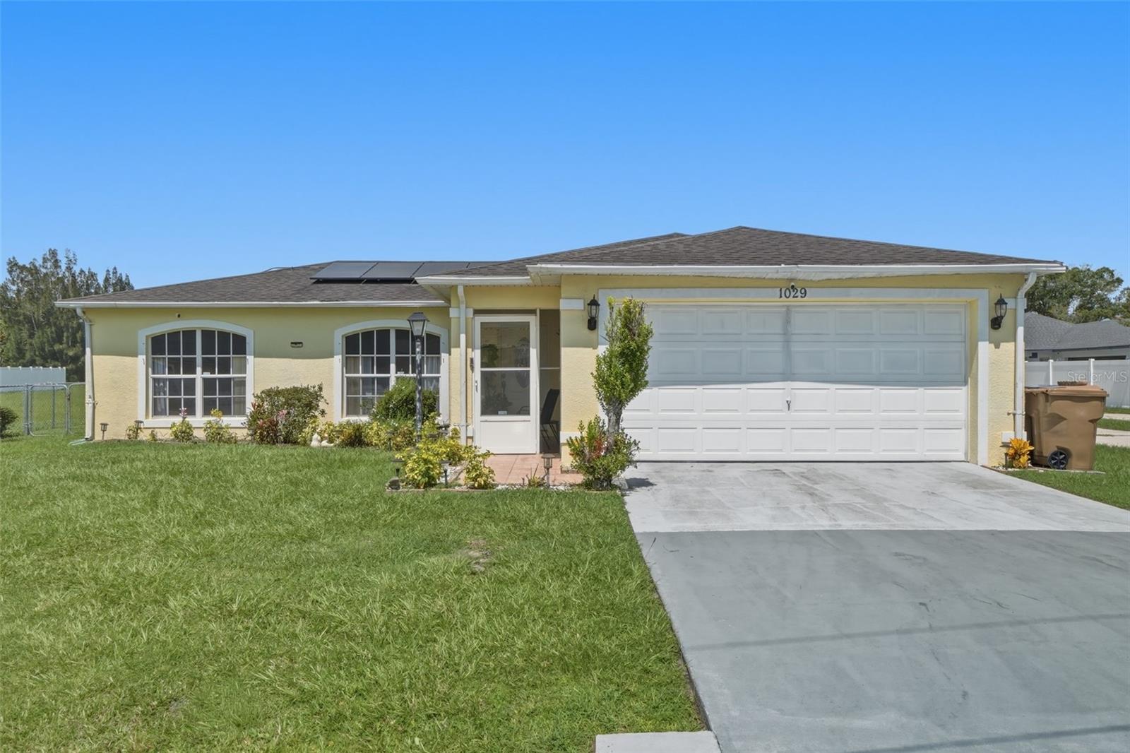 1029 Dudley Drive — photo