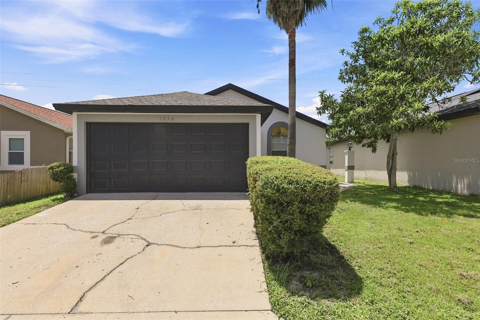 5230 Florida Holly Drive — photo