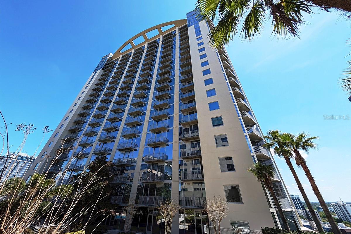 155 S Court Avenue 1009 — photo