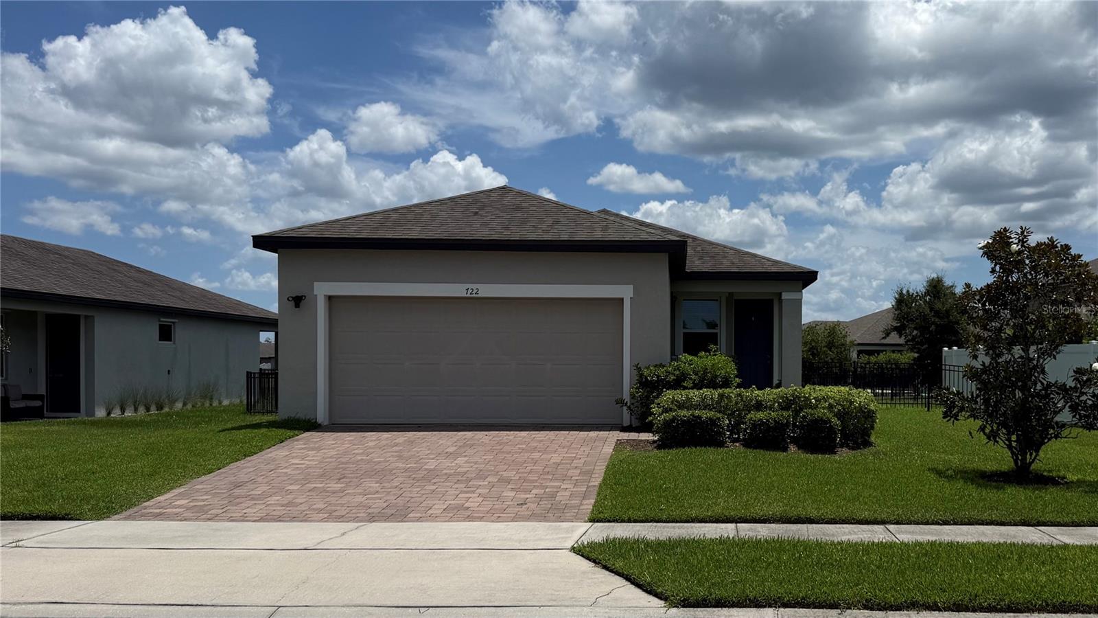 722 Ladyfish Ln — photo
