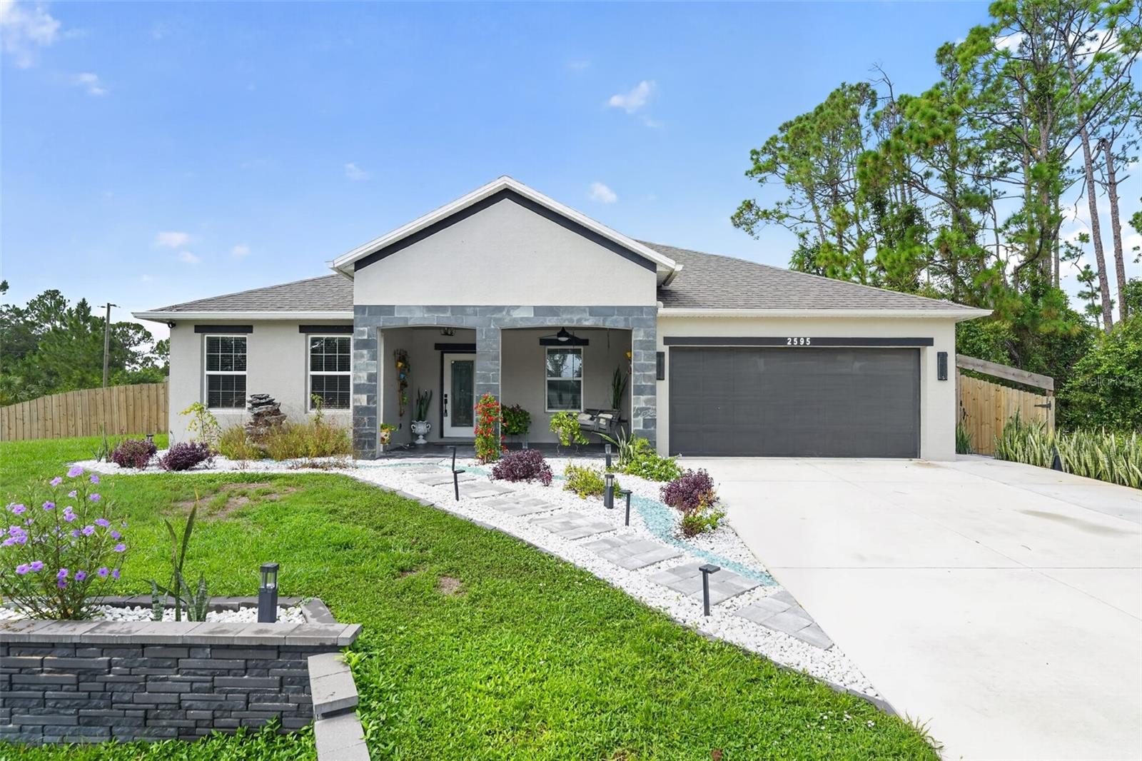 2595 Hagoplan Lane — photo