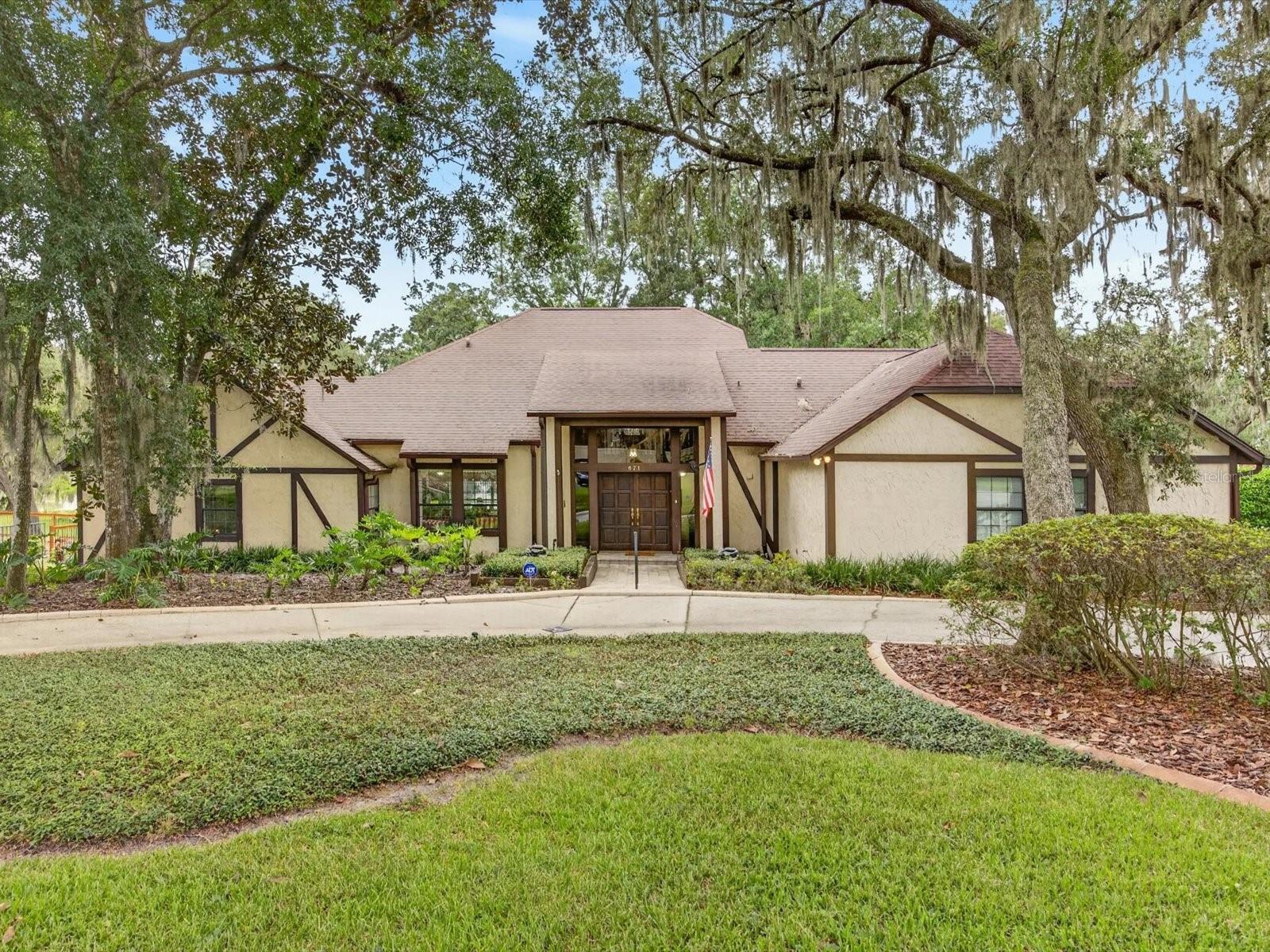 671 Quietwater Cove — photo