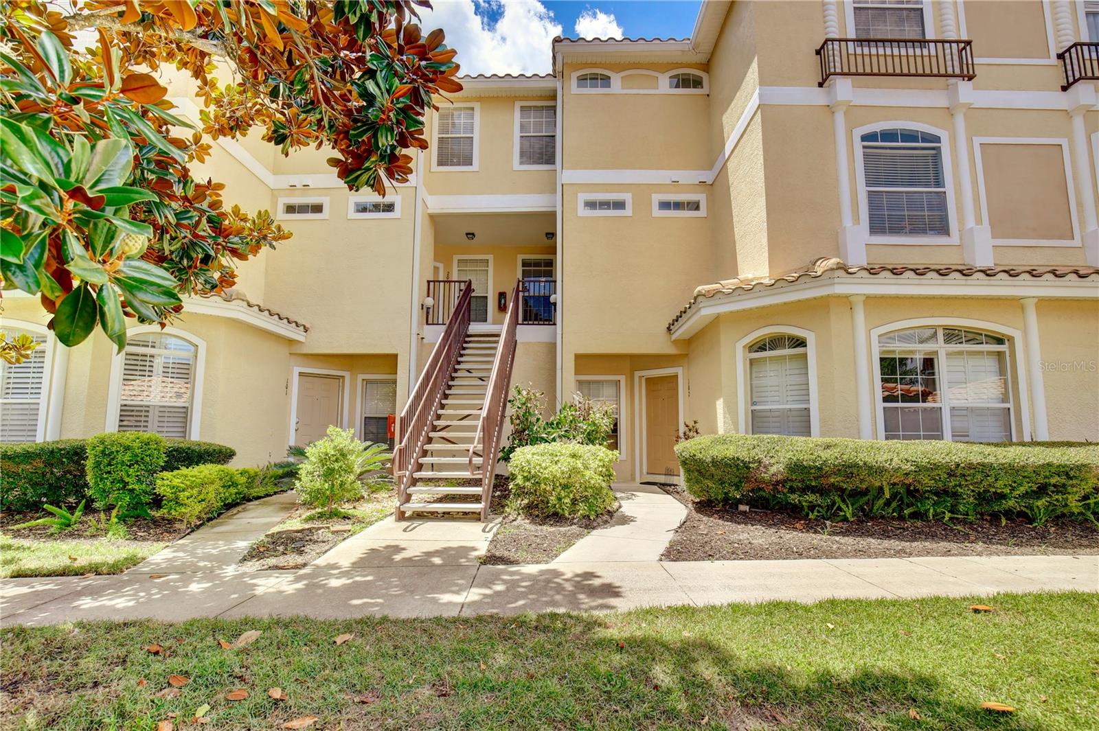 696 Seabrook Court 202 — photo