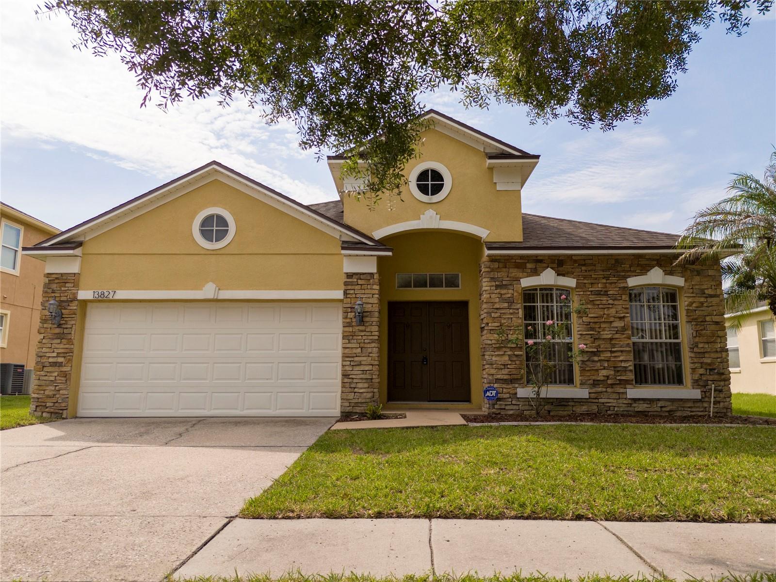 13827 Hawkeye Drive — photo
