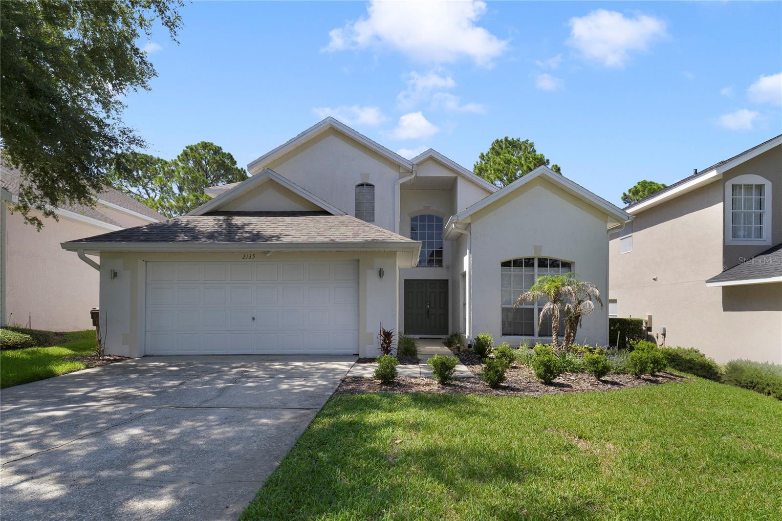 2135 Mallory Circle — photo