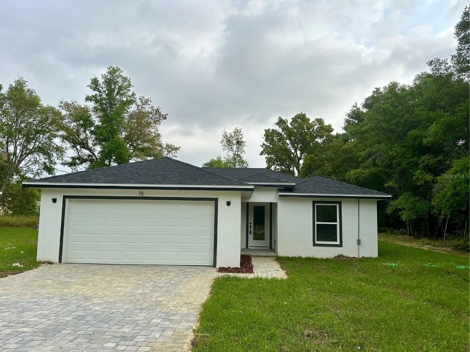 15 Bahia Court Track — photo