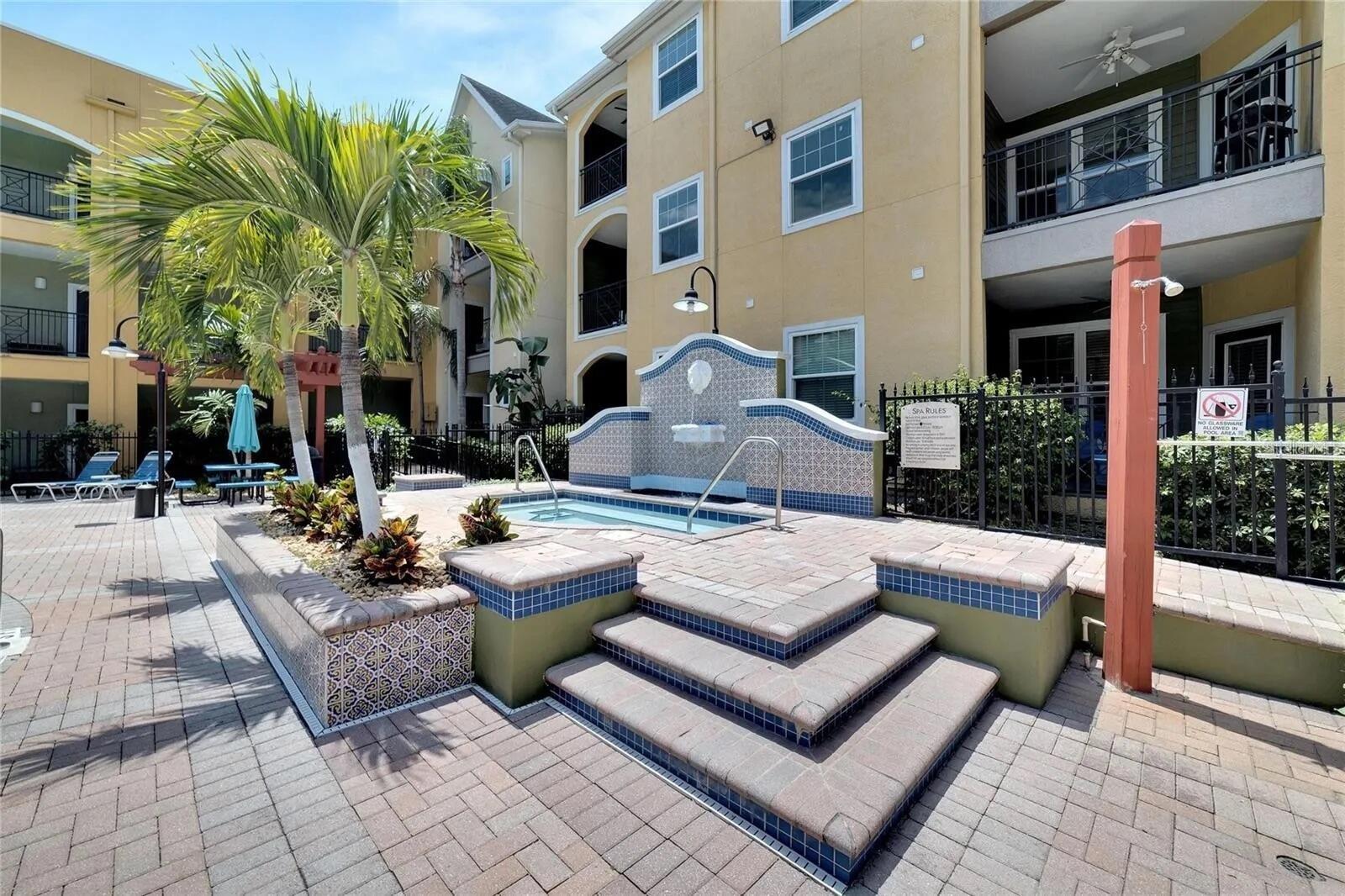 2010 E Palm Avenue 14316 — photo