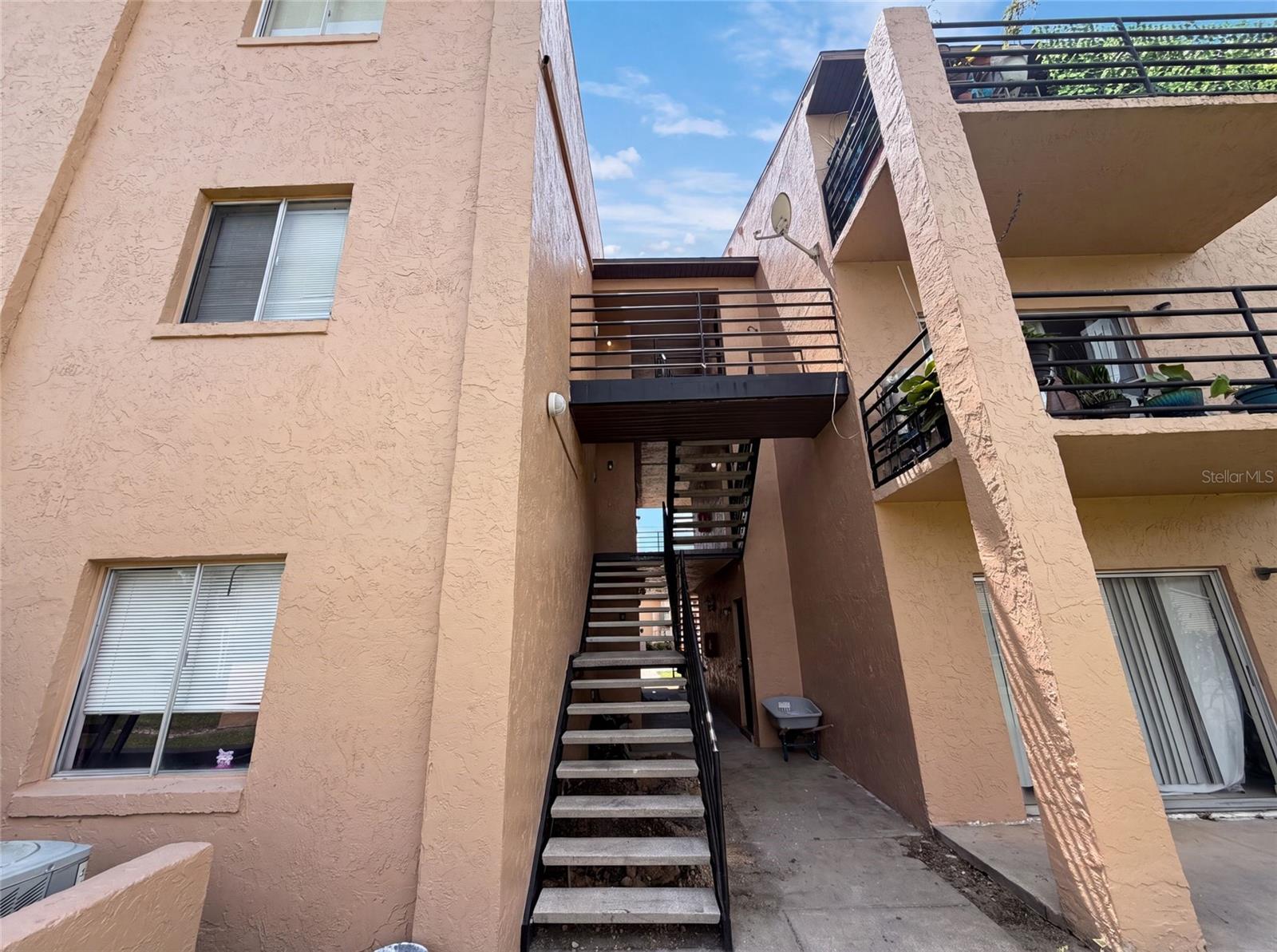 5213 Via Hacienda Circle 307 — photo