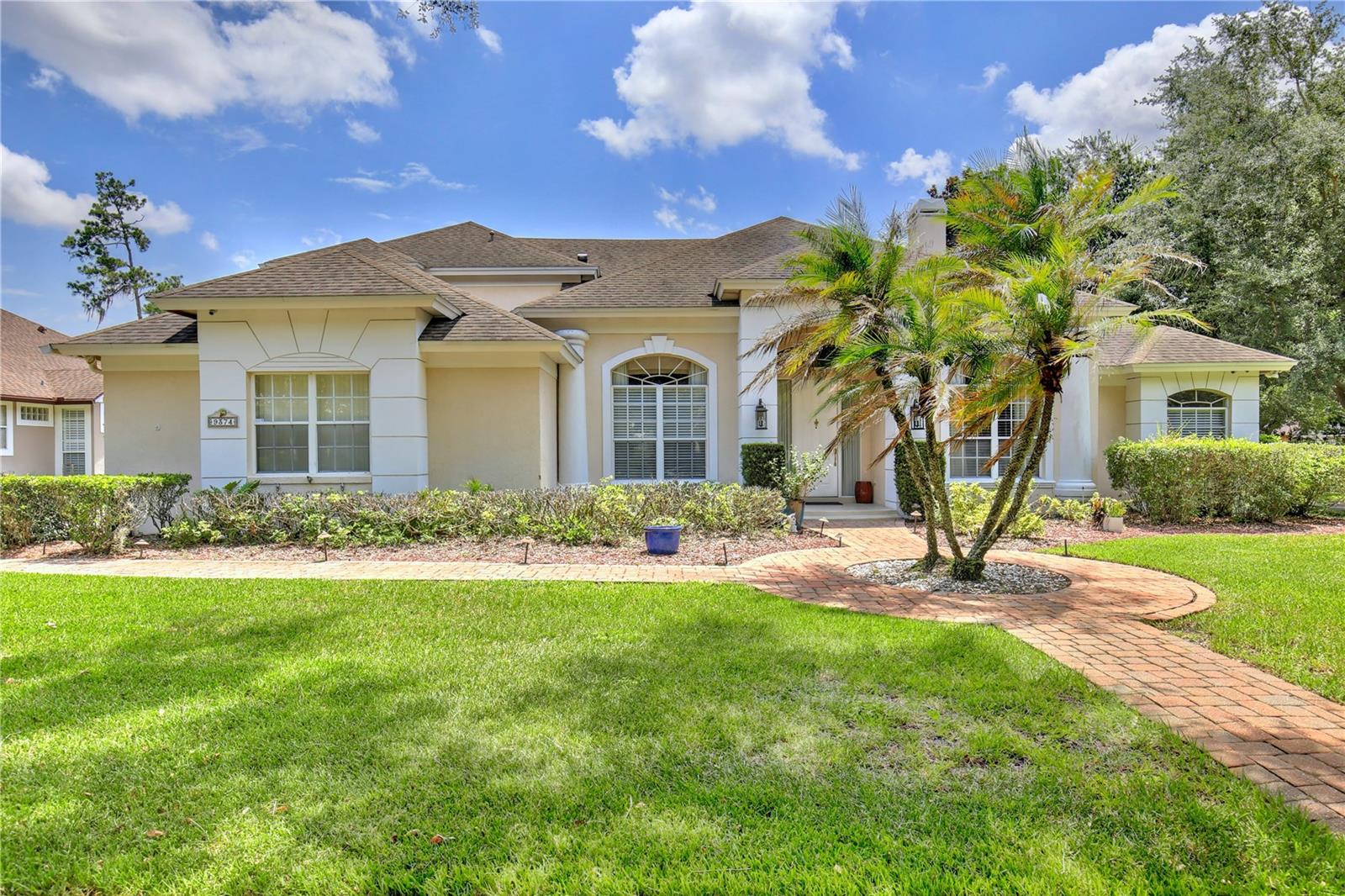 9374 Wickham Way — photo