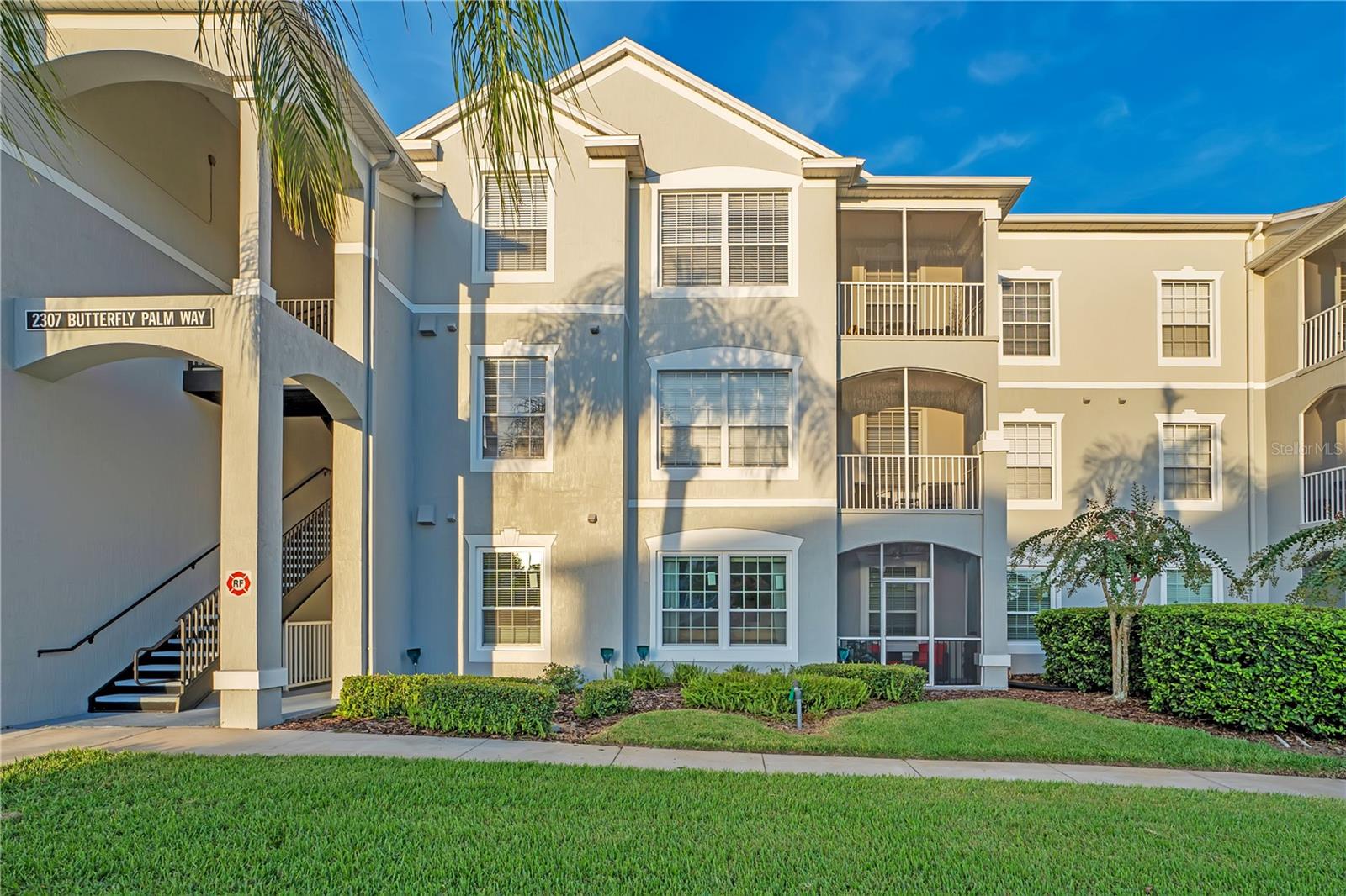 2307 Butterfly Palm Way 104 — photo