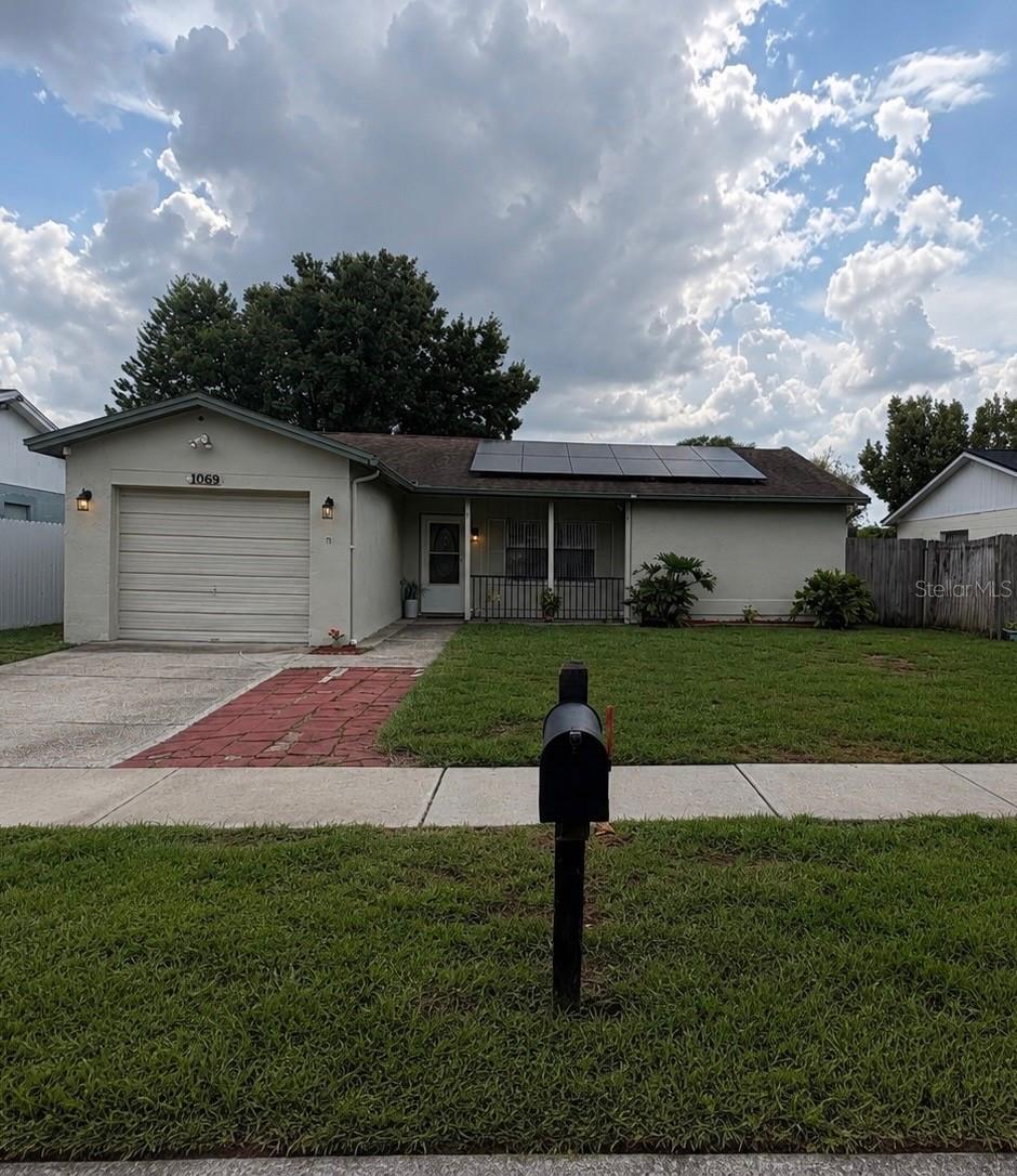 1069 Bridlewood Way — photo
