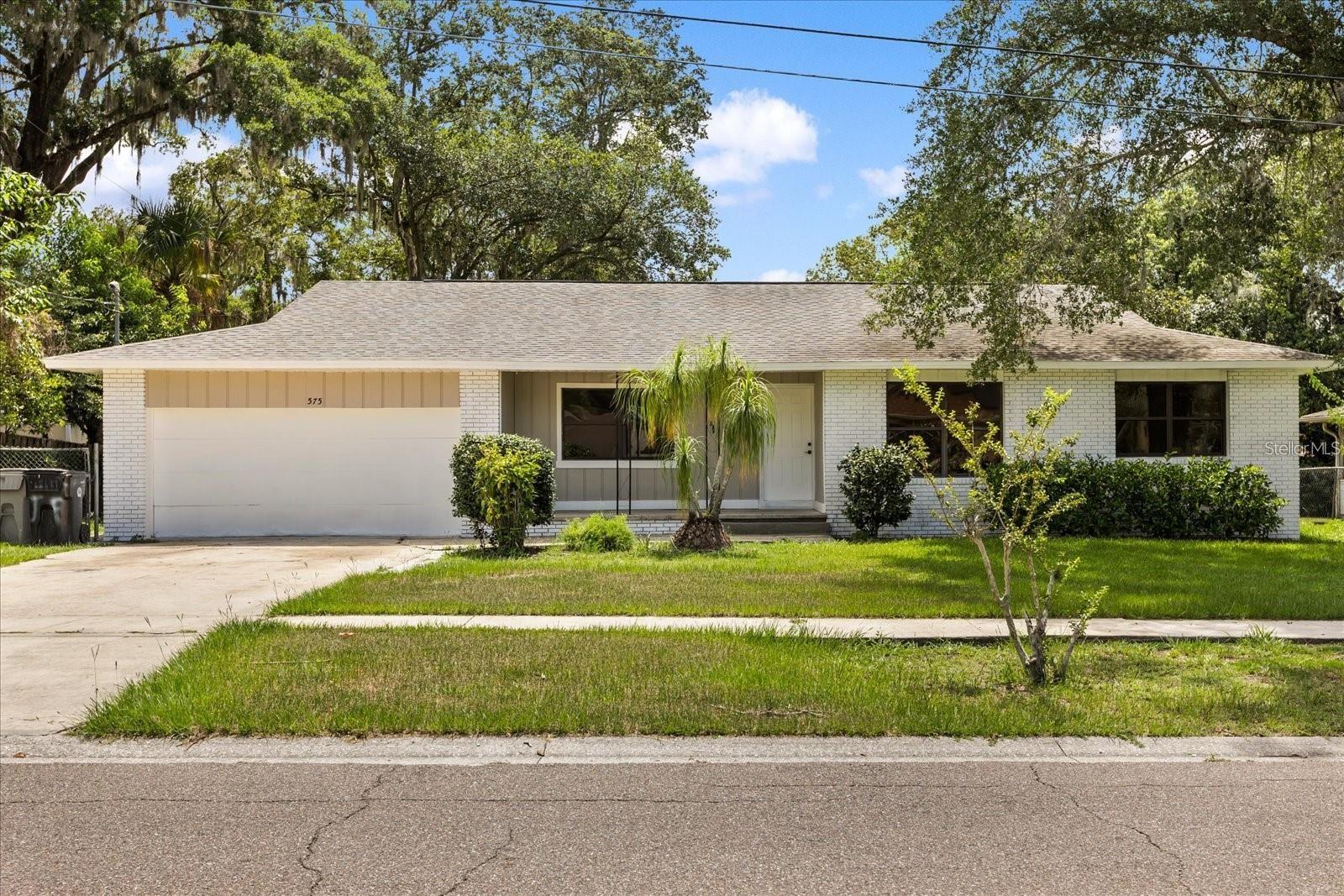 575 Lake McCoy Drive — photo