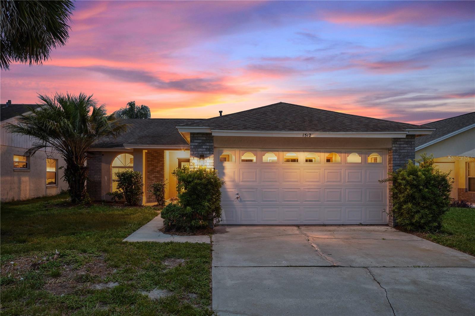 1512 Oak Hill Trail — photo