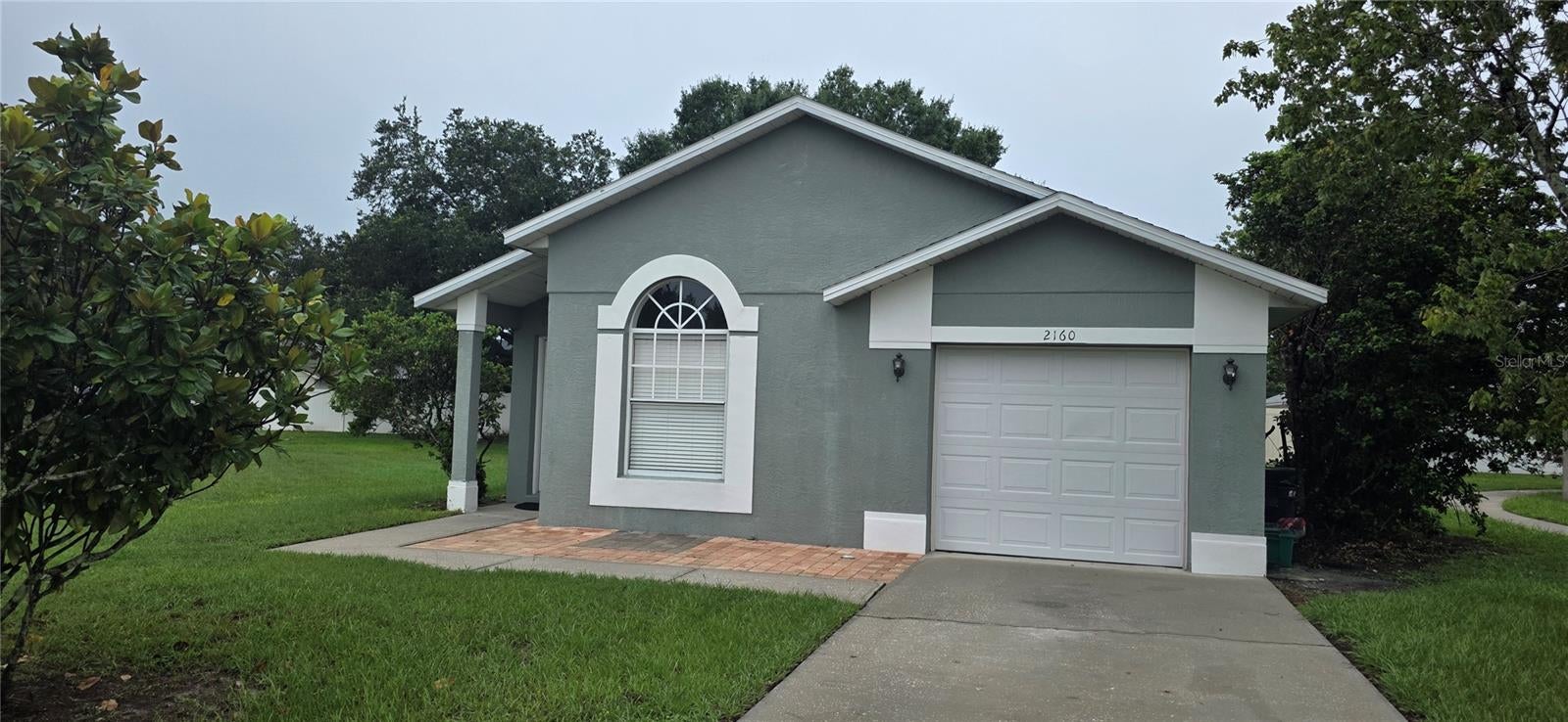 2160 Eola Court — photo