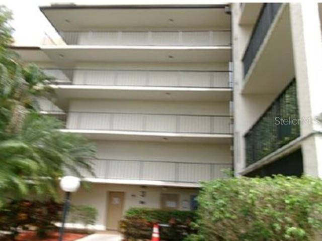 6190 Woodlands Boulevard 309 — photo