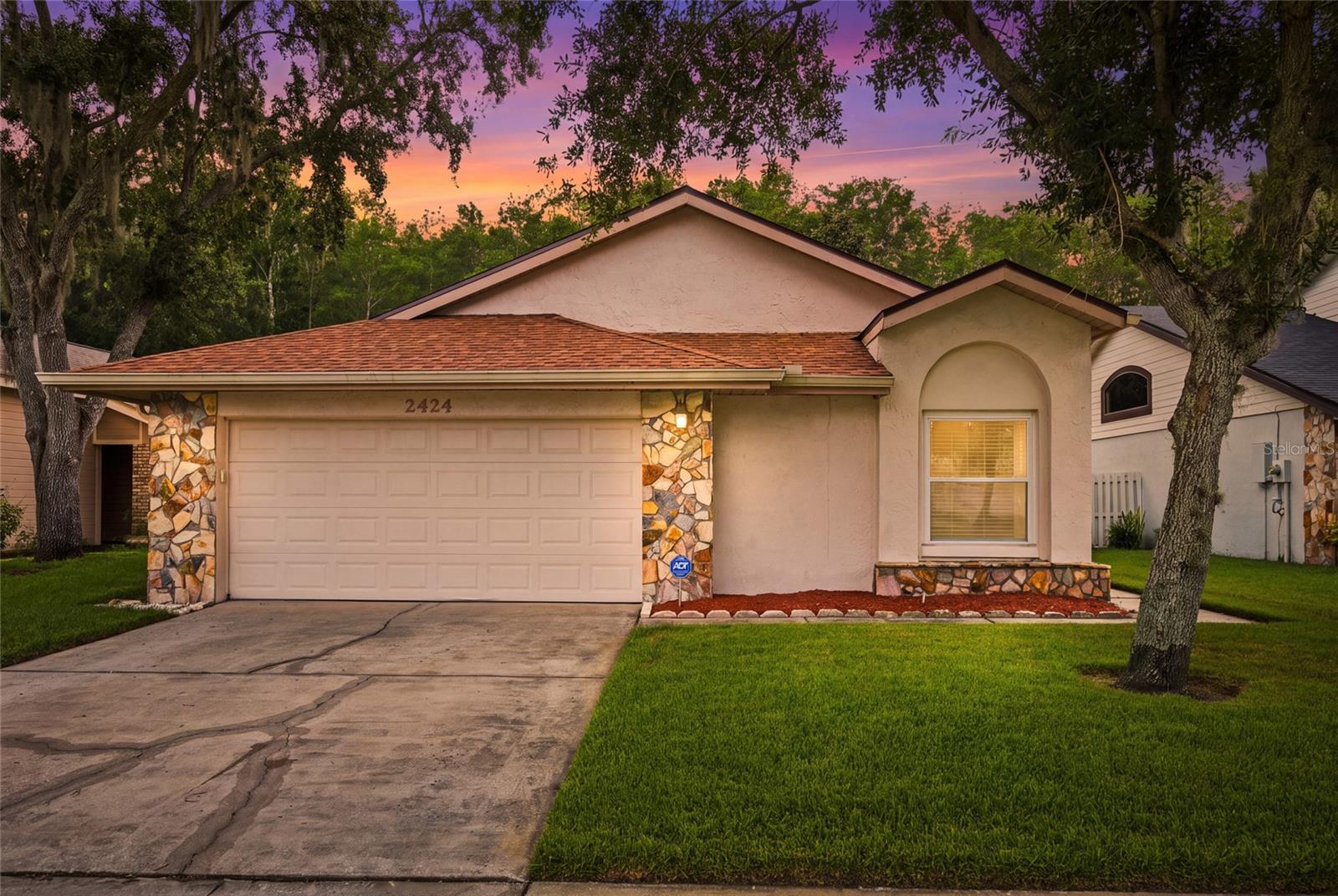 2424 Pewter Court — photo