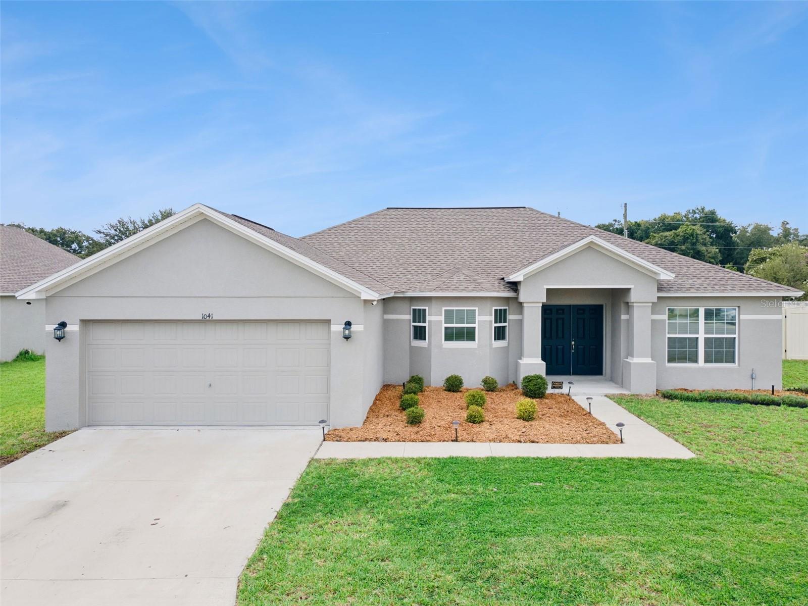1041 Brooks Way — photo