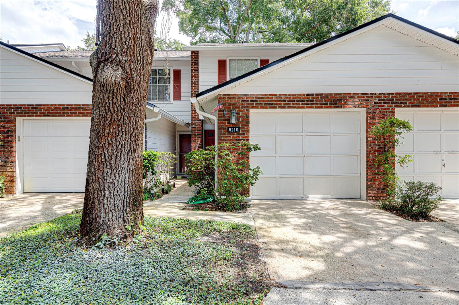 5210 Lazy Oaks Drive — photo
