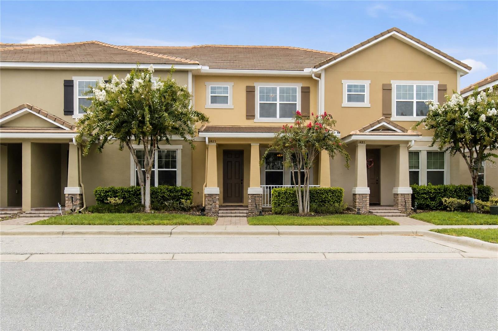 11425 Brownstone Street — photo