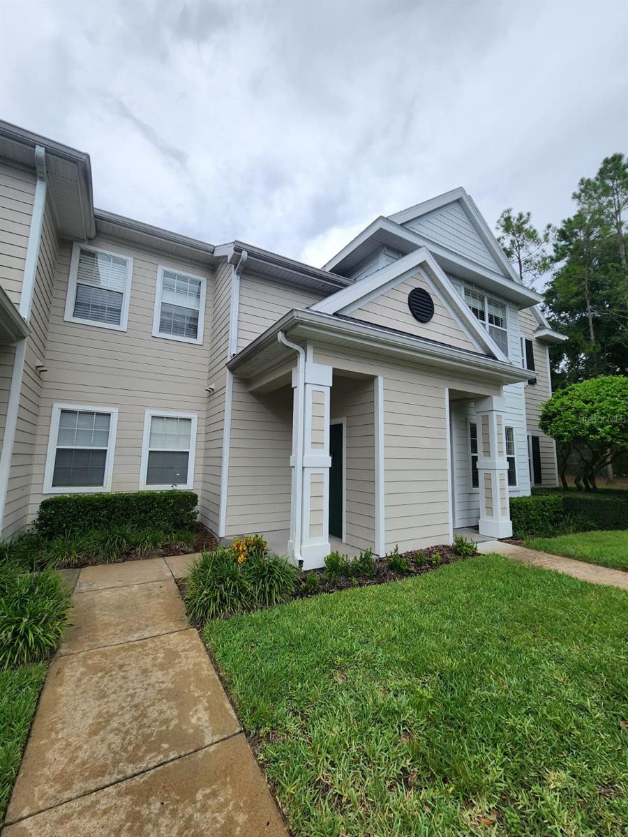142 Southern Pecan Circle 204 — photo