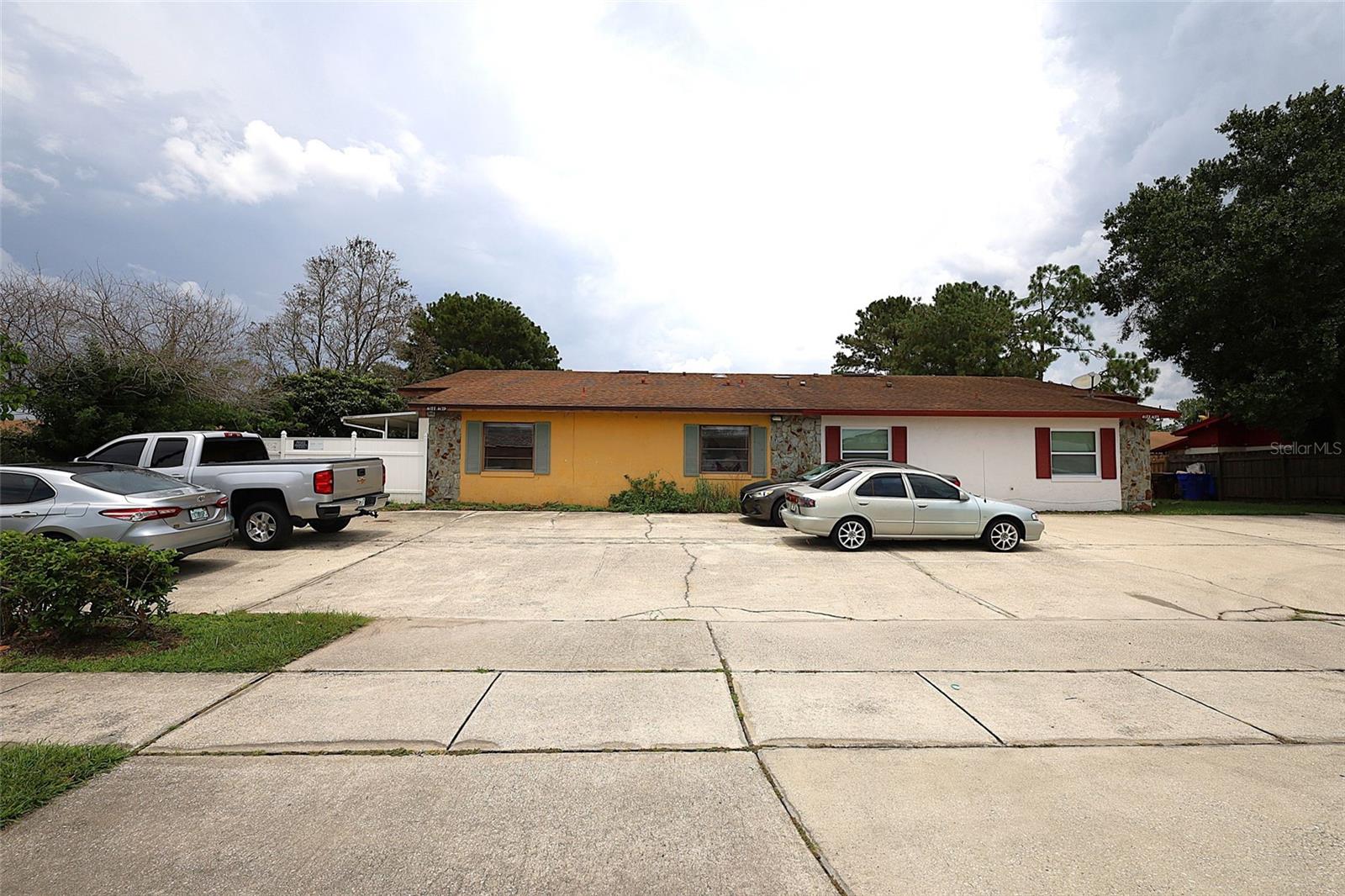 4179 Spitfire Avenue — photo