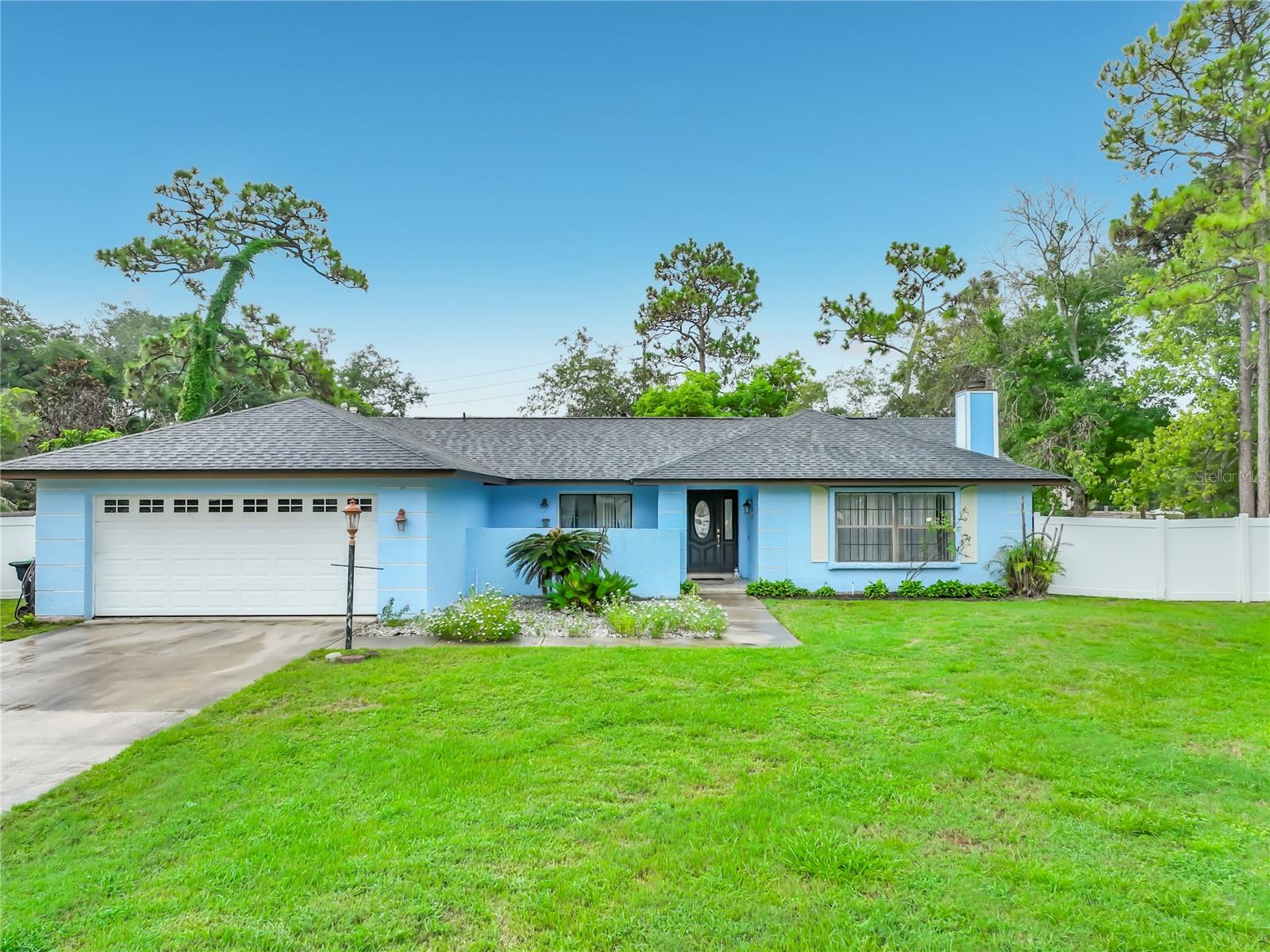 9216 Amity Court — photo