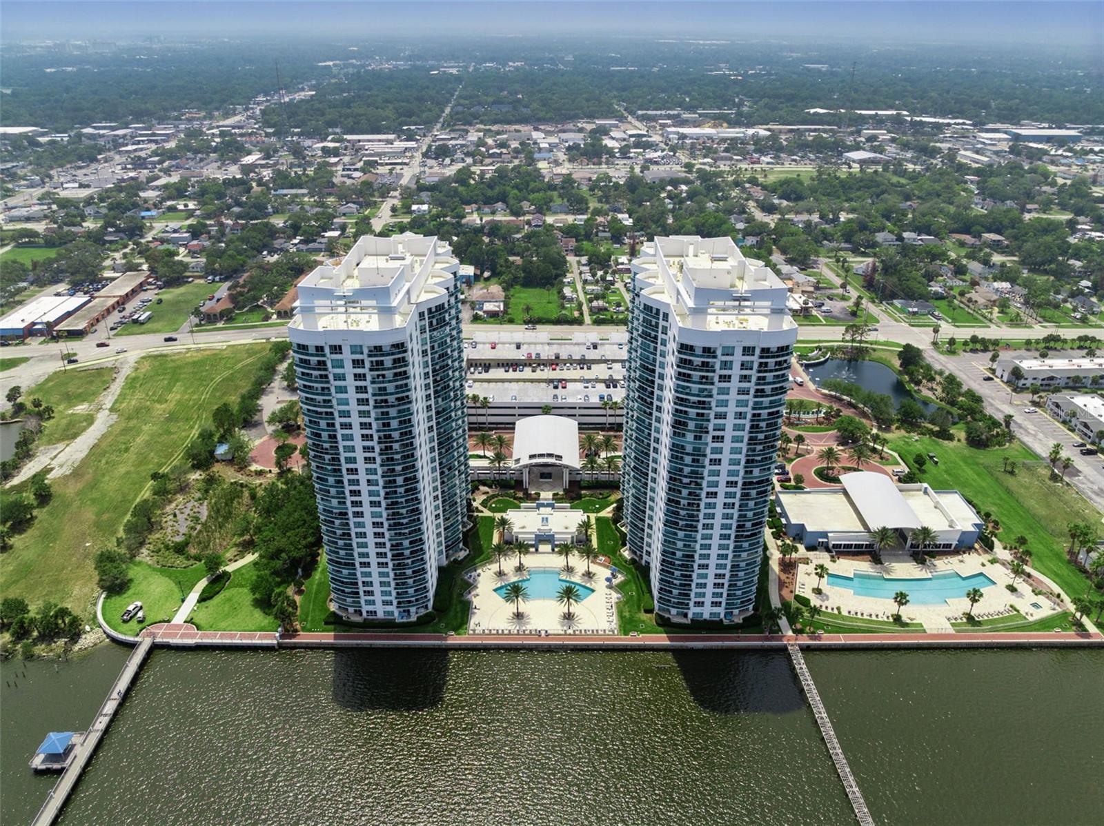 241 Riverside Drive 608 — photo