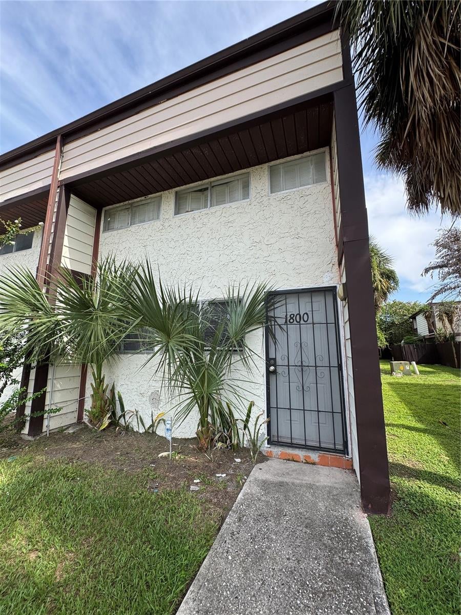 1800 Warringwood Drive C6 — photo