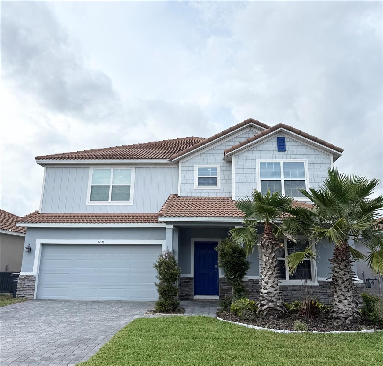 1150 Oak Bluff Drive — photo