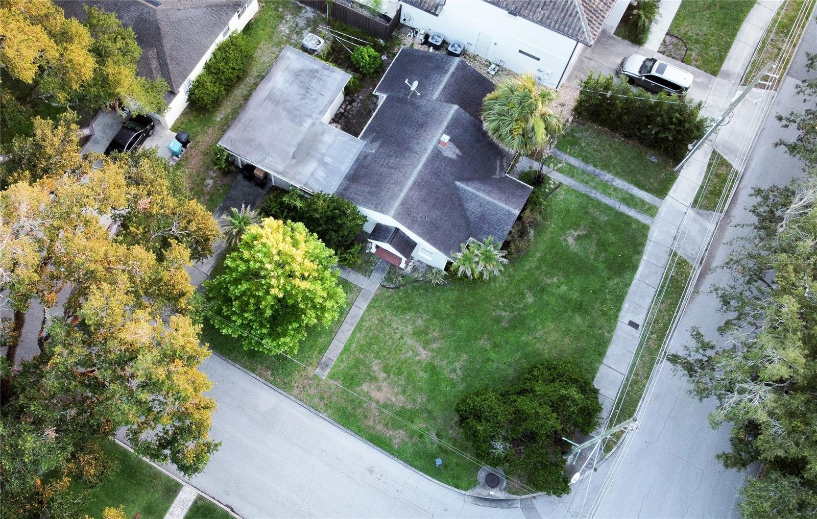 2942 Helen Avenue — photo