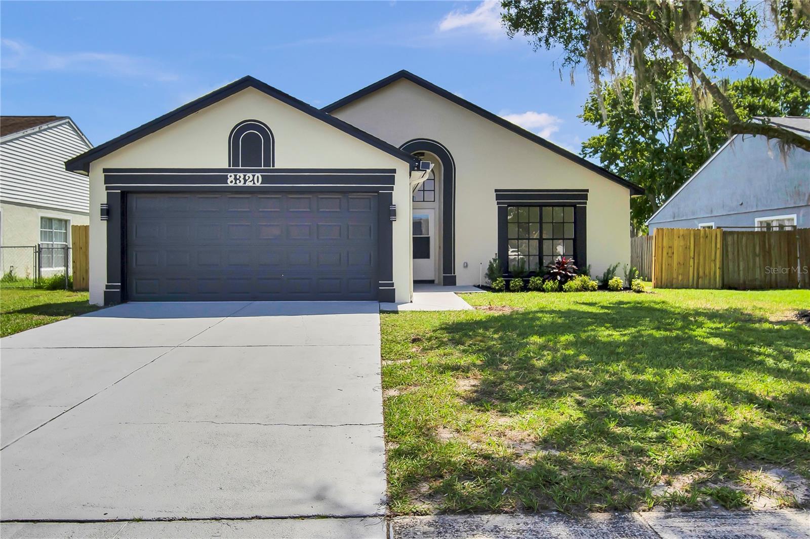 8320 Southern Forest Drive — photo