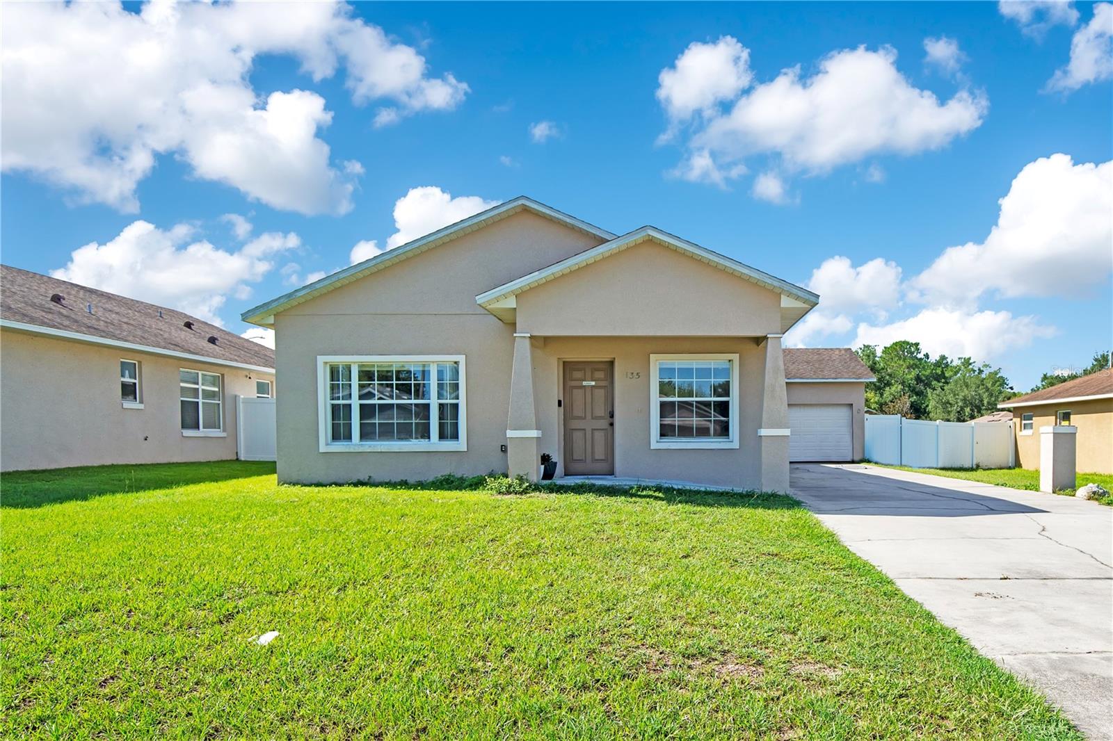135 Parker Cove Court — photo