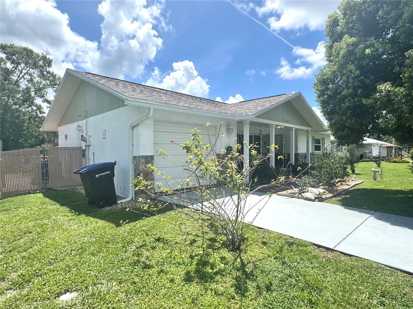 3103 N Woolflower Terrace — photo