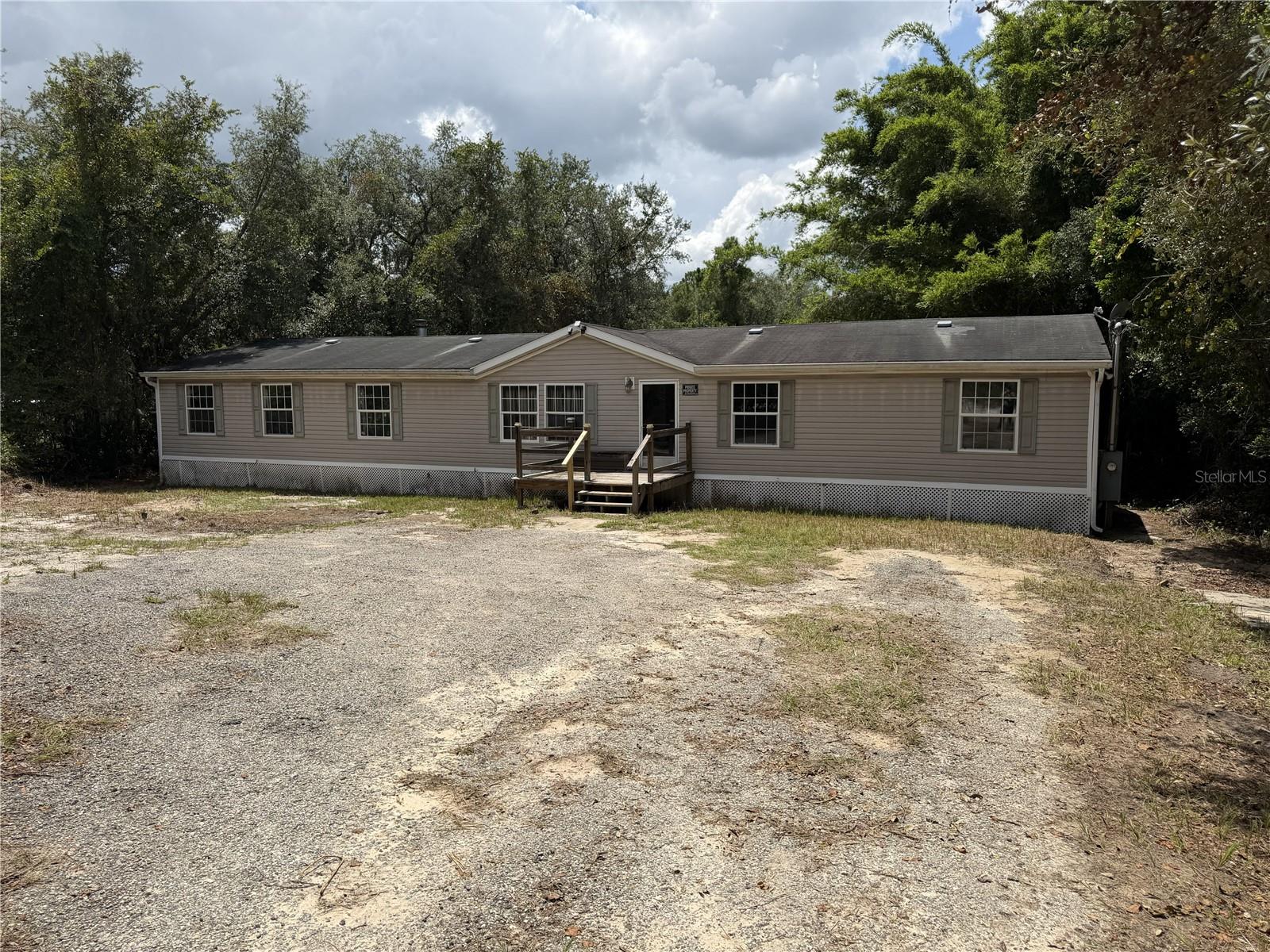 41527 Paradise Road — photo