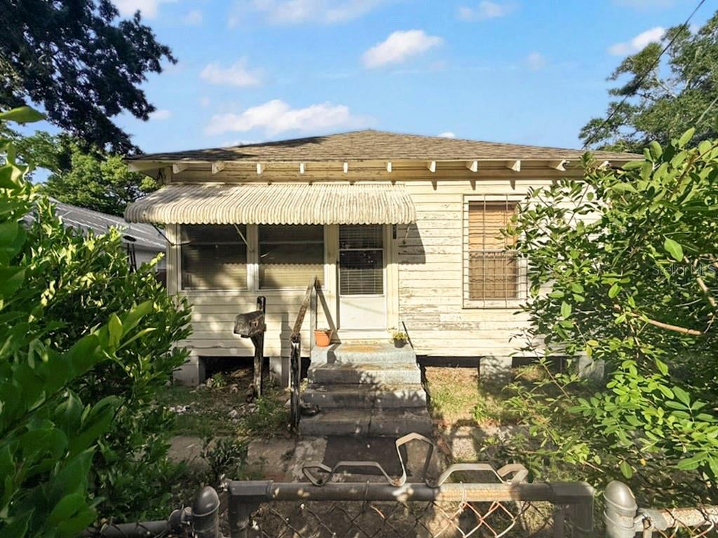 137 Blanco Street — photo