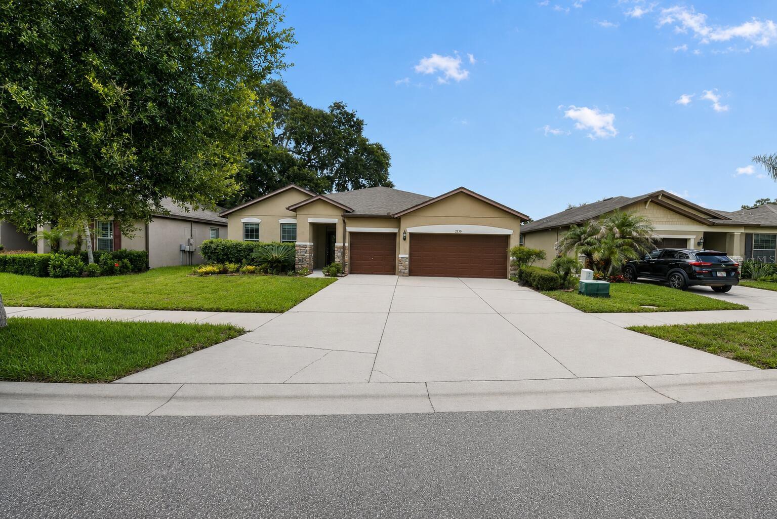 2130 Landside Drive — photo