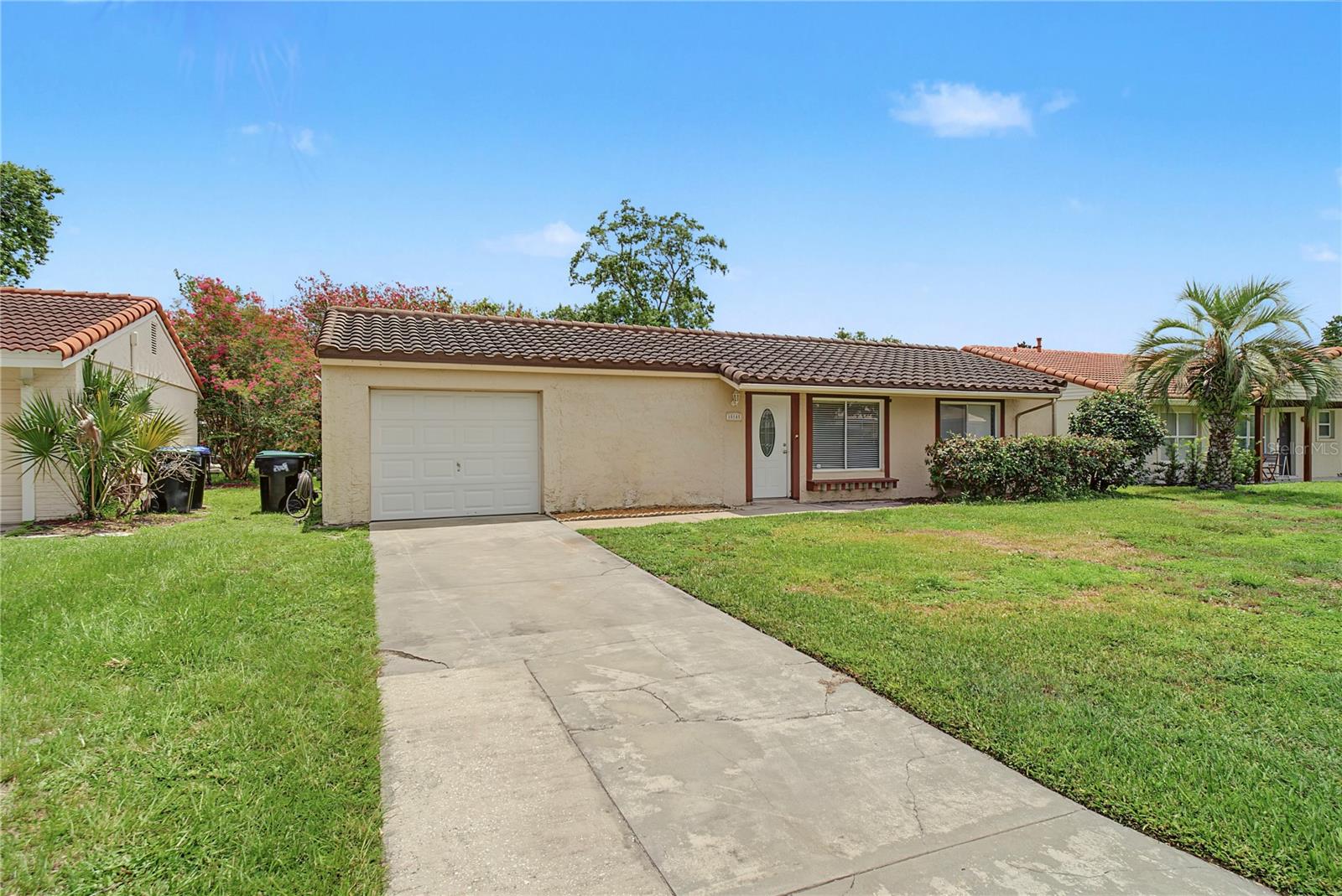 10145 Bluff Court — photo