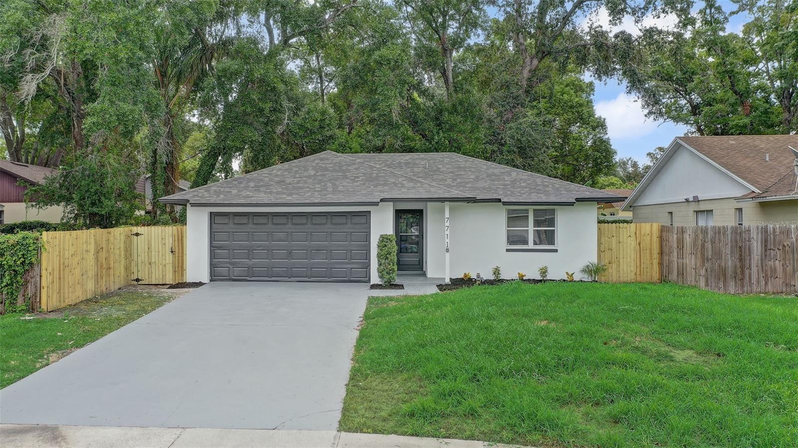 7711 Lakeside Woods Drive — photo