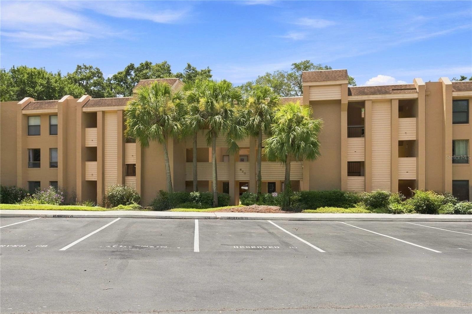 620 Cranes Way 303 — photo