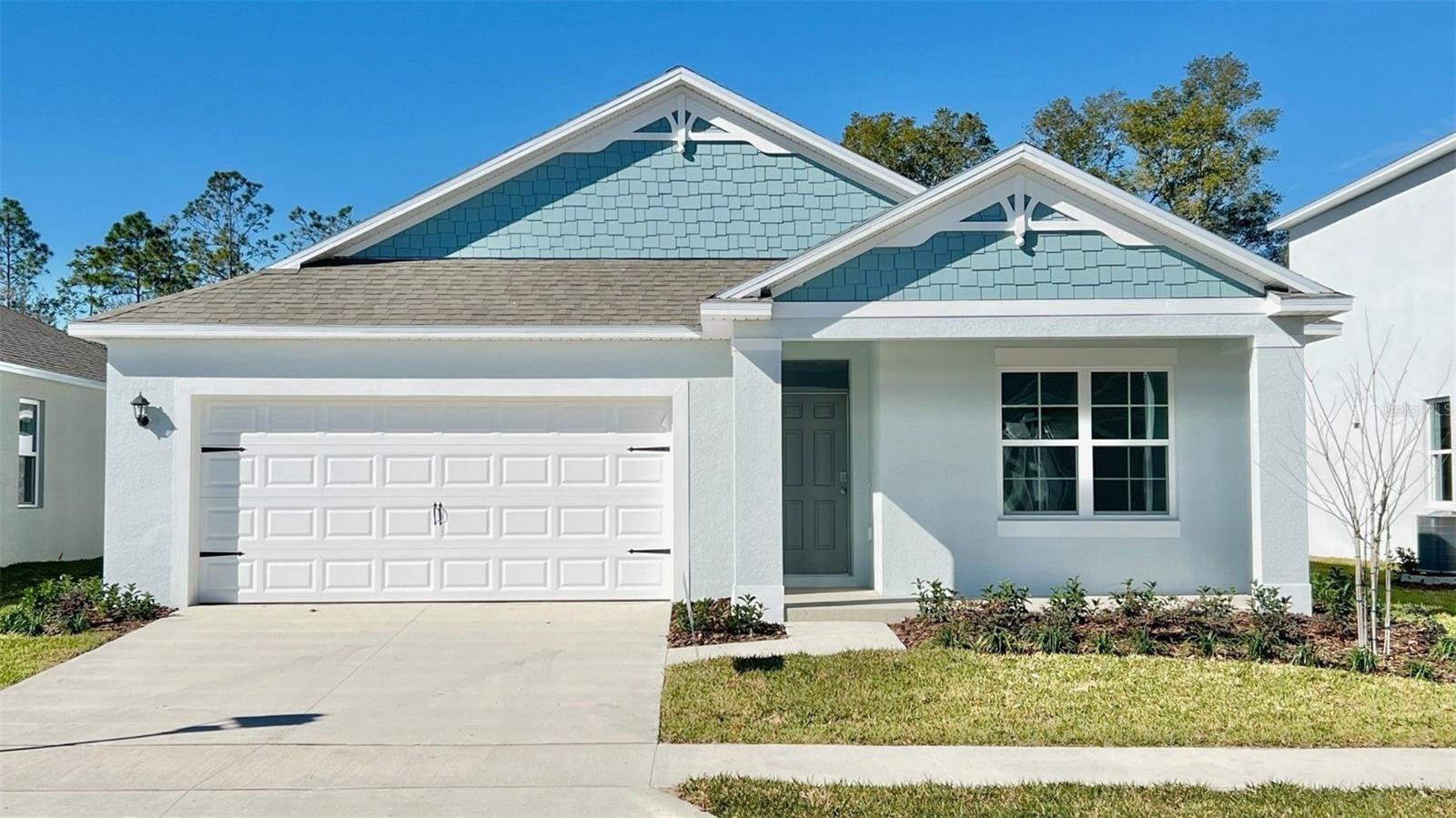 3127 House Finch Road — photo