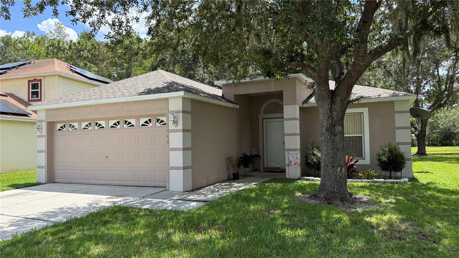3242 Erskine Drive — photo