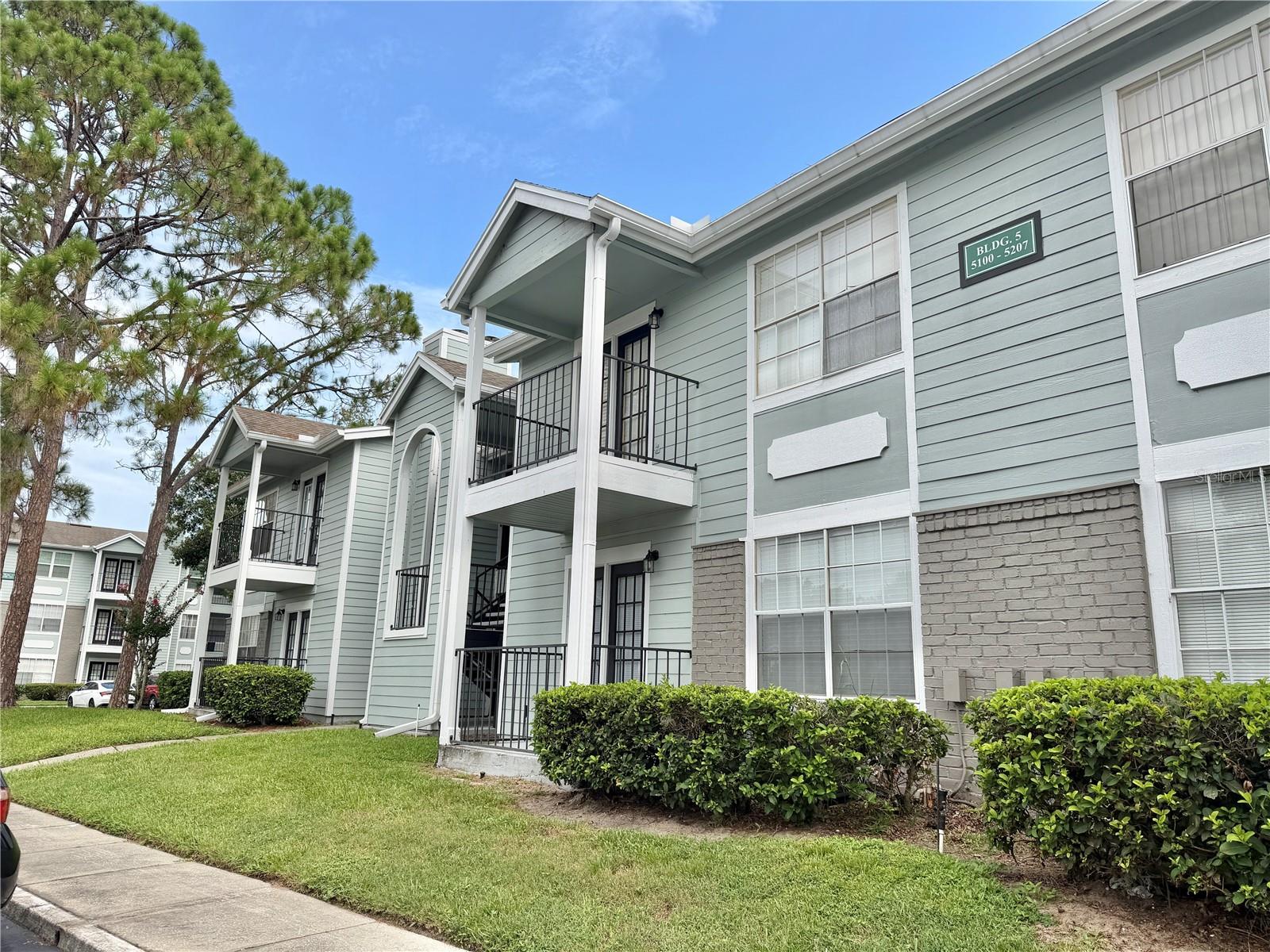 2550 N Alafaya Trail 5203 — photo
